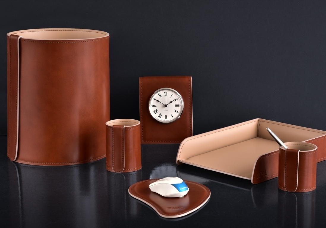 аксессуары для интерьера из кожи toscana набор настольный full grain